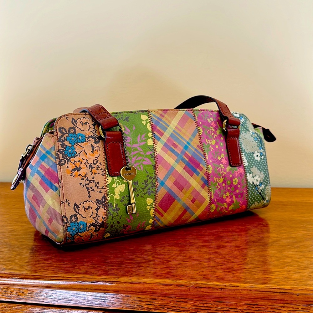 Fossil Women's Casual Floral Leather Shoulder Handbag Size M Multi Color